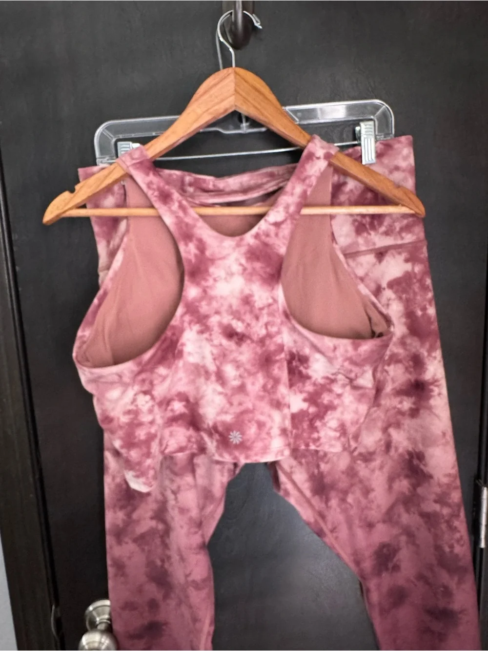Athleta matching set Tie-Dye Two-Piece Active Set - Mauve/Pink